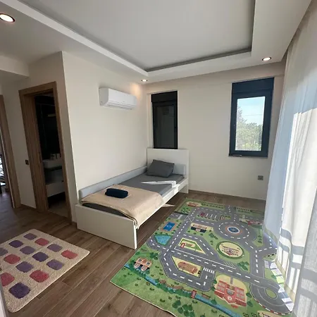 Villa Zambaklik *